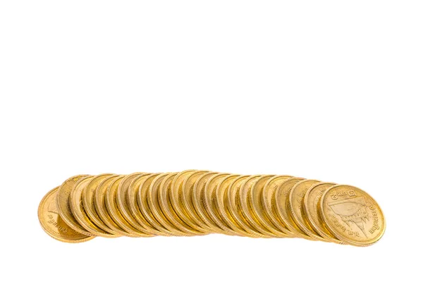 Kolumny złotych monet, stosy monety na białym tle — Zdjęcie stockowe