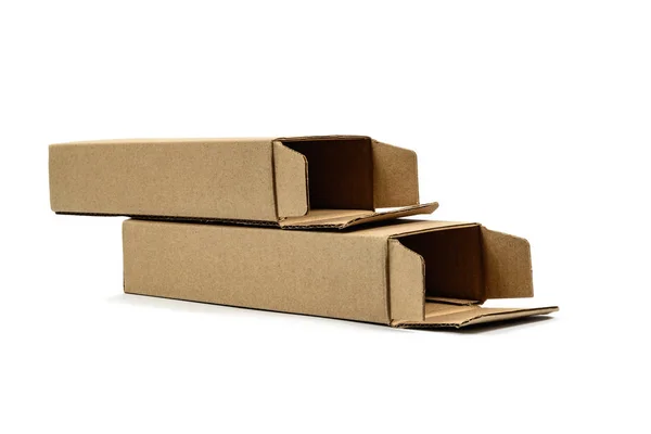 Confezione da due scatole di cartone marrone per oggetti lunghi. Mockup, isolato — Foto Stock