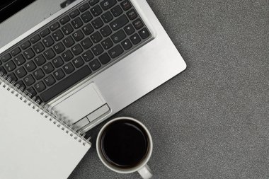 Dizüstü bilgisayar ya da defter, Not ve kahve çalışma t