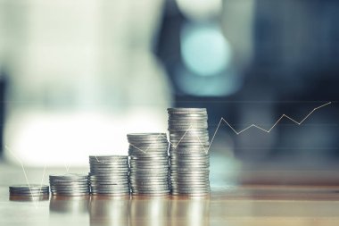 Çalışma tablosu ile mali sikkelerinde çift pozlama yığınları 