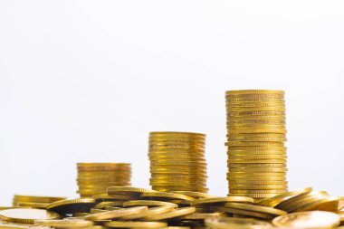 Sikkeler, altın bir g düzenlenmiş yığınları artan sütunlar