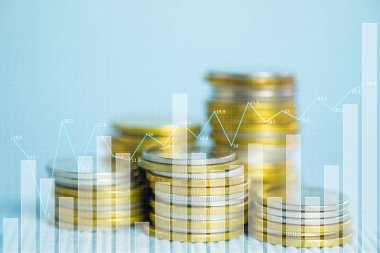 Madeni para yığınları mali grafik ve kopya spa ile çift pozlama