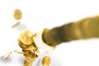 Sabit altın para üzerinde beyaz backg izole Üstten Görünüm