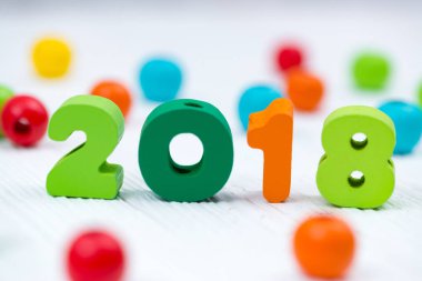 2018 renkli ahşap metin Noel de ile beyaz ahşap masa