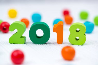 2018 renkli ahşap metin Noel de ile beyaz ahşap masa