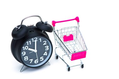 Siyah çalar saat ve alışveriş sepeti ya da süpermarket arabası Isola