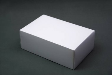 Boş paket beyaz karton kutu veya gri b ürün için tepsi