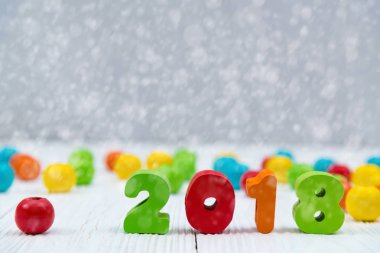 2018 renkli ahşap metin Noel de ile beyaz ahşap masa