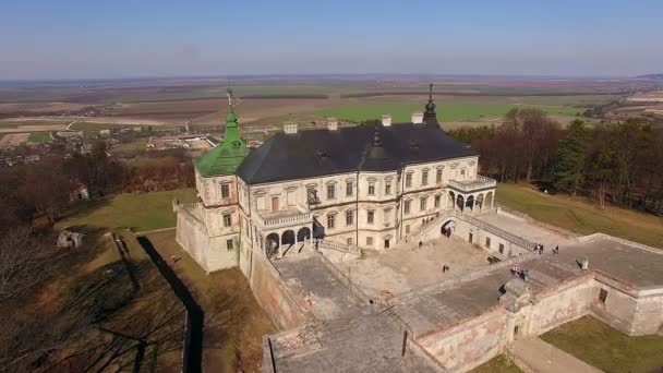 Maravilloso Castillo Palacio Castillo Pidhorodetsky Palacio Renacentista Con Las Fortificaciones — Vídeo de stock