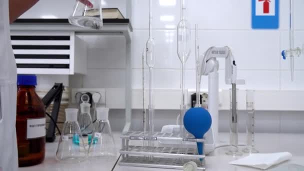 Medizinische Laborausrüstung Geräte Für Die Laborforschung Moderne Laborgeräte — Stockvideo
