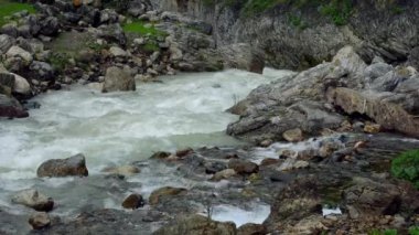 nehir kaya, dağ nehir, dağ nehir rapids