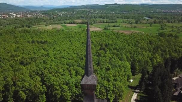 Luchtfoto Van Sapanta Peri Klooster Bucovina Roemenië Houten Kerk Unesco — Stockvideo