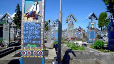 Romanya 'nın Maramures kentindeki Mutlu Mezarlık, Merry Mezarlığı, Sapanta, Maramures, Romanya, Sapanta köyündeki Mezarlığı, Maramures, Romanya' daki Mutlu Mezarlar