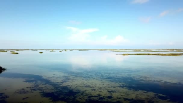 Karadeniz Deki Küçük Adalar Üzerinde Uçmak Sığ Deniz Birçok Adanın — Stok video