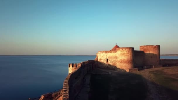 Воздушный Вид Крепость Закате Над Морем Воздушный Вид Крепость Акерман — стоковое видео