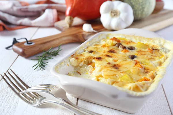 Gratin vegetale e ingredienti — Foto Stock