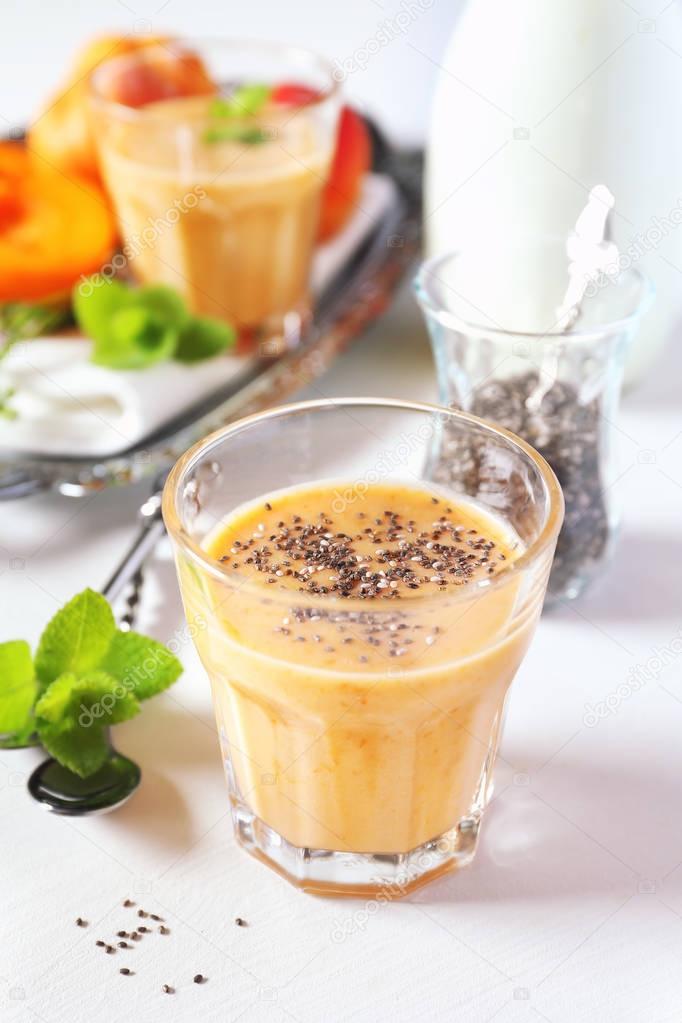  Apricot smoothie and chia seeds