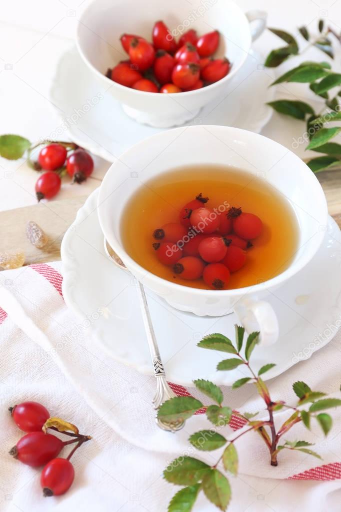 Rosehip tea and berries 