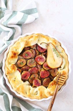 Homemage incir ve armut Galette'ye bal ile