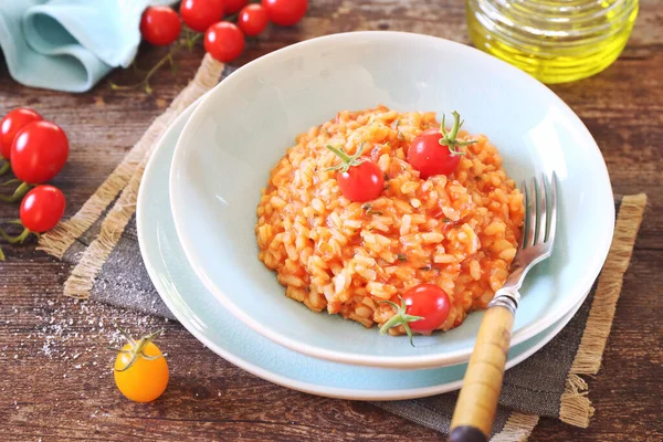 Italian Cuisine Plate Tomato Risotto Olive Oil Cherry Tomatoes Wooden — Stock Photo, Image