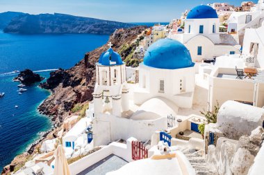 Geleneksel mavi-beyaz evler