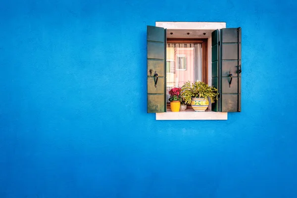 Bonita parede azul — Fotografia de Stock