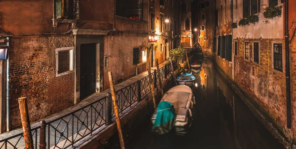 Beco panorâmico de Veneza — Fotografia de Stock