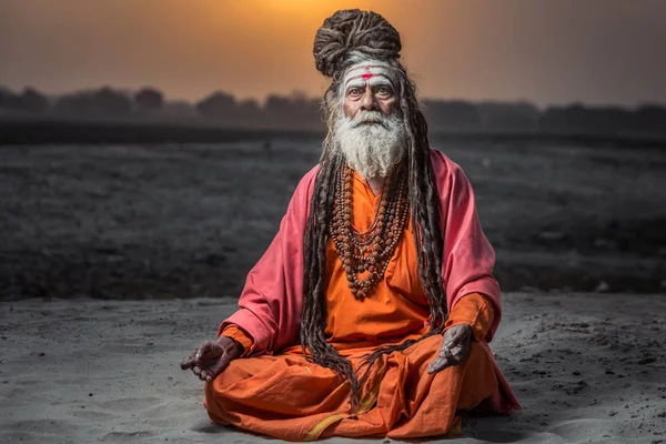 Heliga Varanasi man — Stockfoto