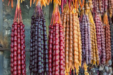 Asya tatlı cevizli sucuk