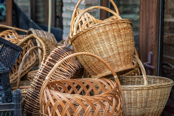 Vintage straw basket — Stock Photo, Image