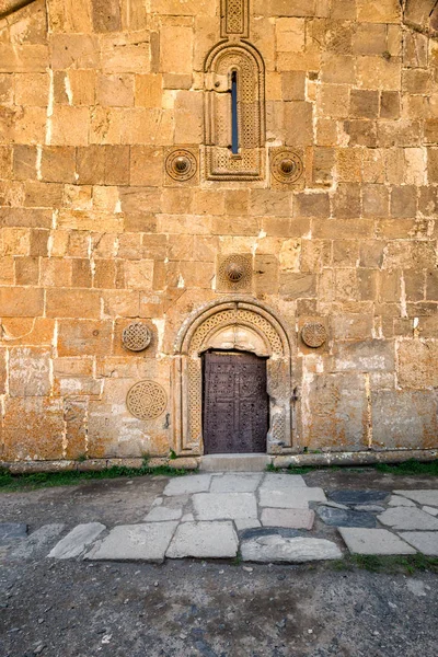 Πόρτα είσοδο εκκλησία — Φωτογραφία Αρχείου