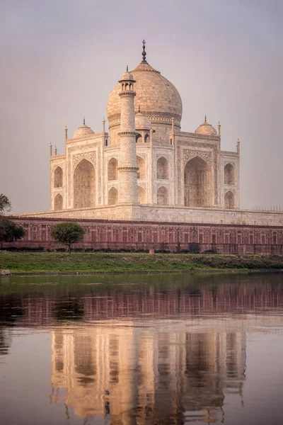 Taj Mahal amanecer — Foto de Stock