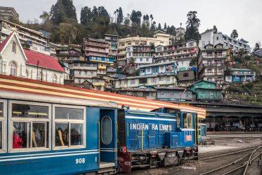 Ünlü Darjeeling buharlı tren 1879 ile 1881 arasında inşa edilmiş ve şimdi dünya miras Unesco, Türkiye tarafından.