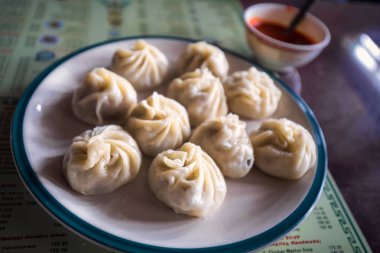 Momo çanak Hindistan