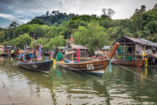 Fisherman village Phuket — Stock Photo, Image