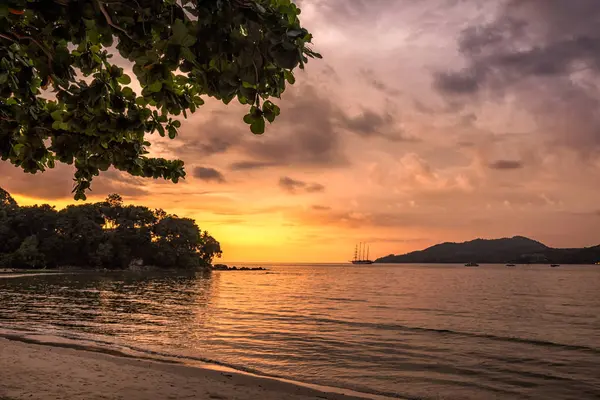 Gün batımında atış Beach