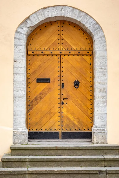 Tallinn portes décorées — Photo