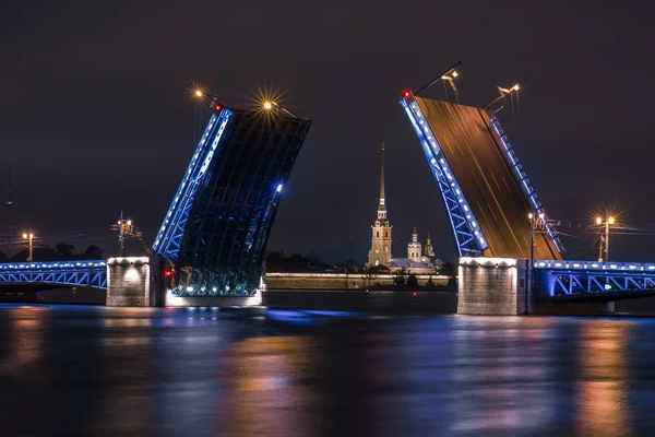 Санкт-Петербург головні пам'ятки — стокове фото