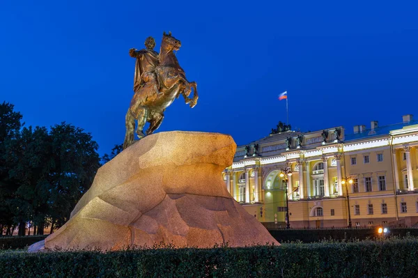 Главные достопримечательности Санкт-Петербурга — стоковое фото