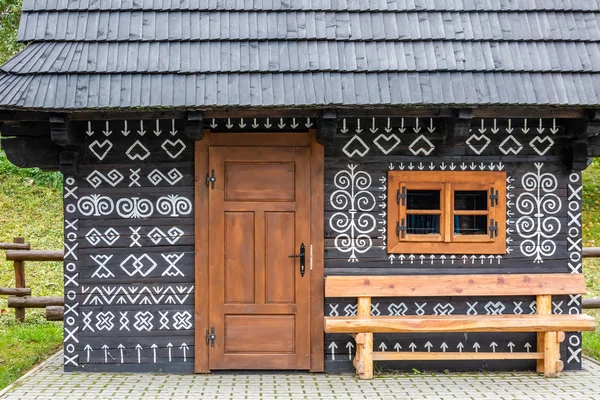Cicmany dorp Slowakije — Stockfoto