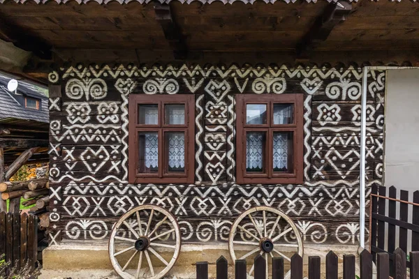 Cicmany village Slovakia — Stock fotografie