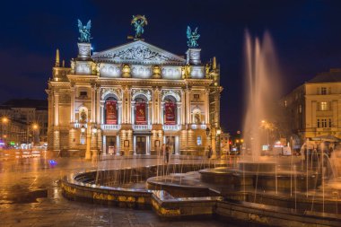 Lviv opera binası