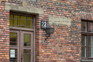 Auschwitz toplama kampı