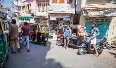 Hindistan gezisi başyazısı