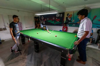 Hindistan gezisi başyazısı