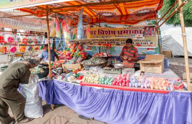 Hindistan gezisi başyazısı