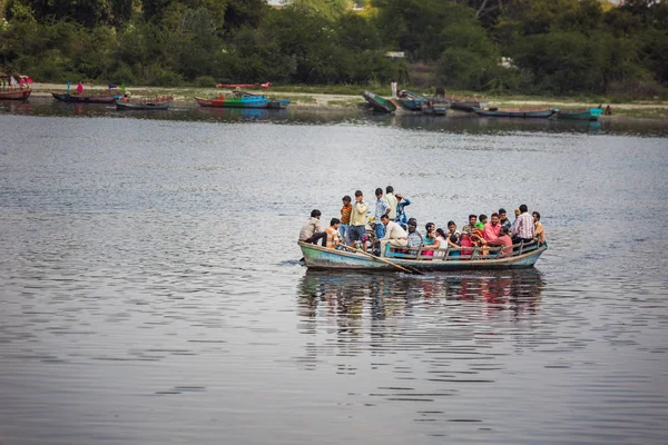 Hindistan gezisi başyazısı