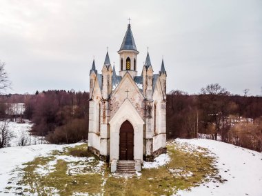 Boguşevichi, Belarus 'ta Tanrı' nın Neo Gotik Kilisesi.