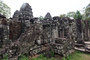 Angkor Wat 'taki tapınak kalıntıları, Siem Reap, Kamboçya.