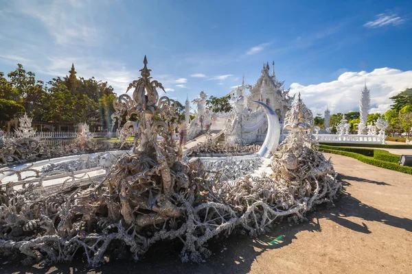 Templo Blanco Wat Rong Khun Famoso Lugar Tailandia Popular Entre — Foto de Stock